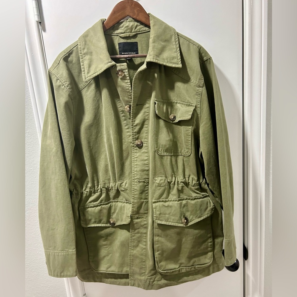 Banana Republic Army Green Jacket. XL. NWOT.